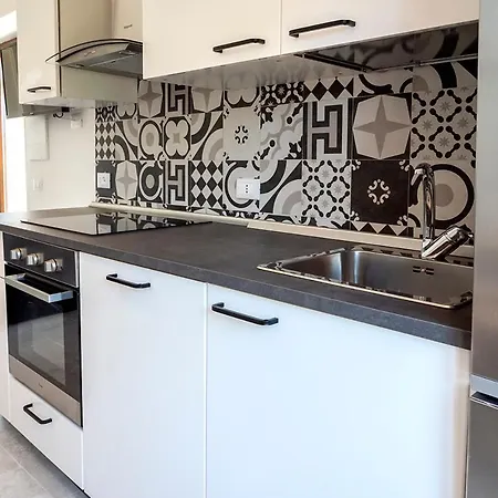 S309 - Sirolo, Nuovo Bilocale Con Piscina * Numana